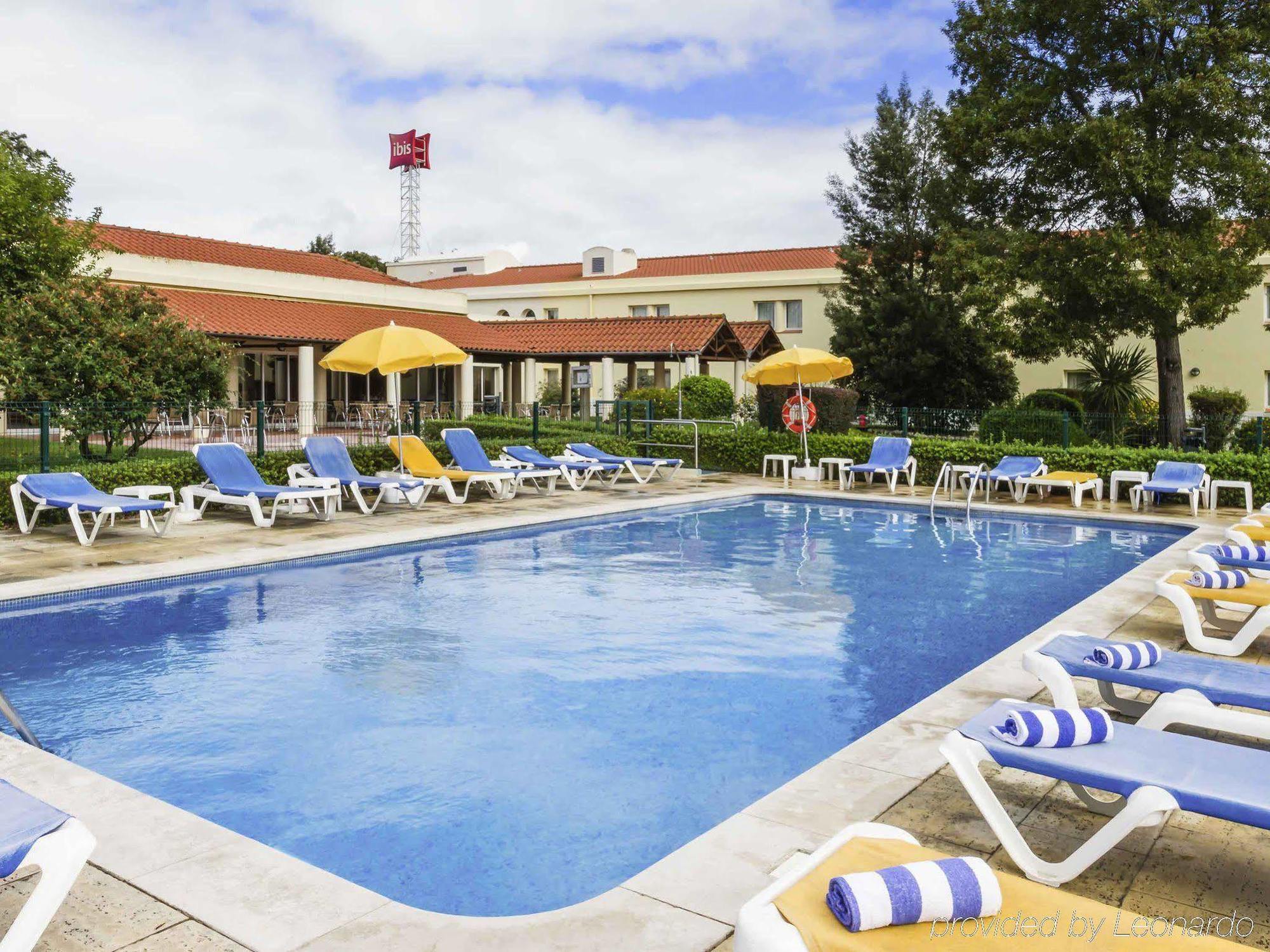 Hotel Ibis Setúbal Esterno foto