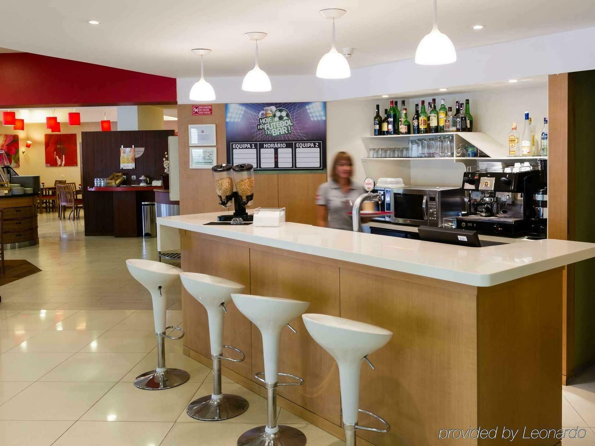 Hotel Ibis Setúbal Esterno foto